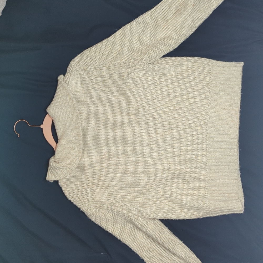 Sweater - Picture 2 of 3